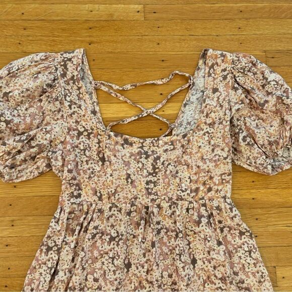 Sky & Sparrow pink floral short sleeve open cross back dress - Picture 3 of 6